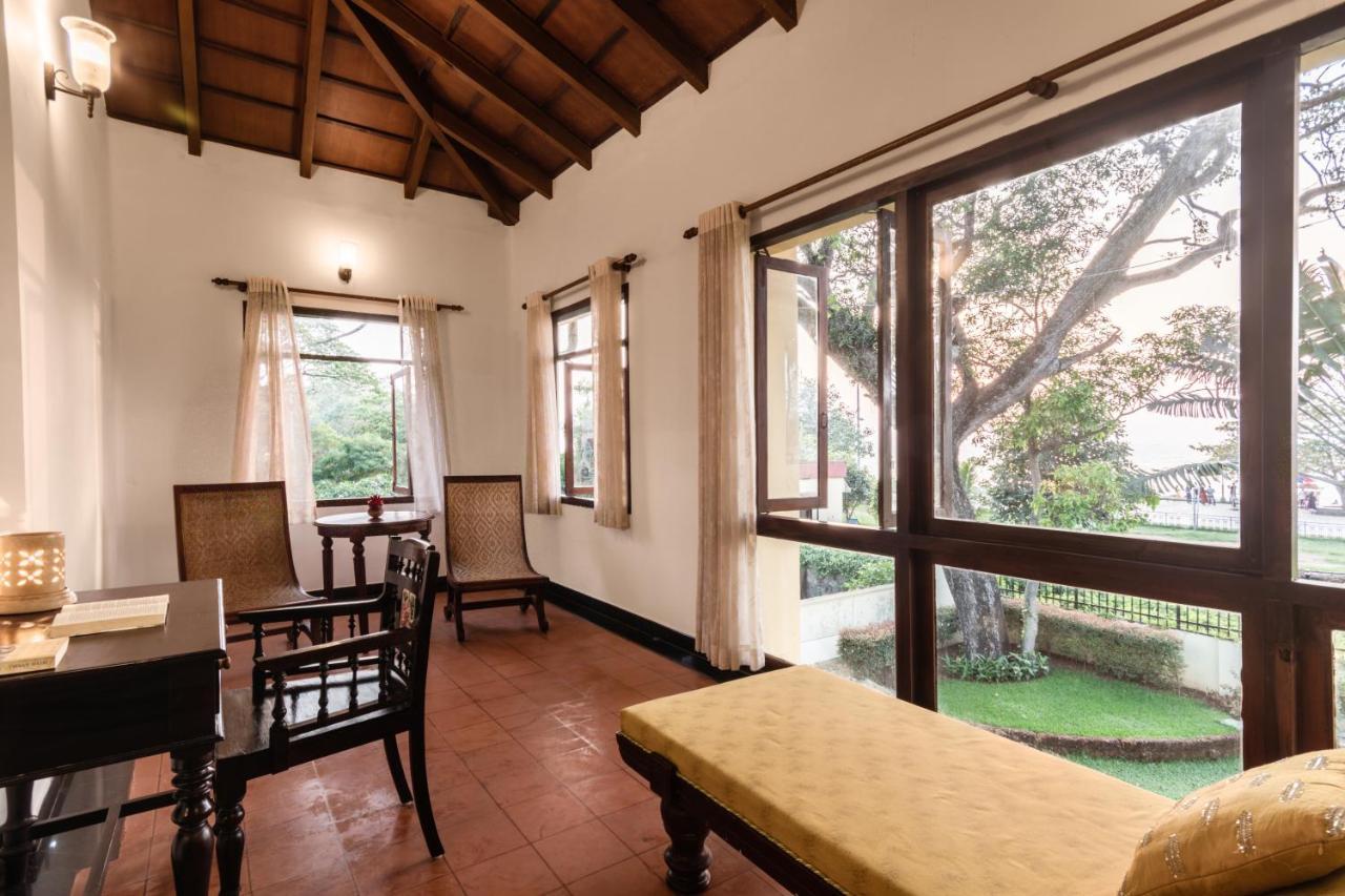 Amritara The Poovath Beachfront Heritage, Fort Коччи Экстерьер фото