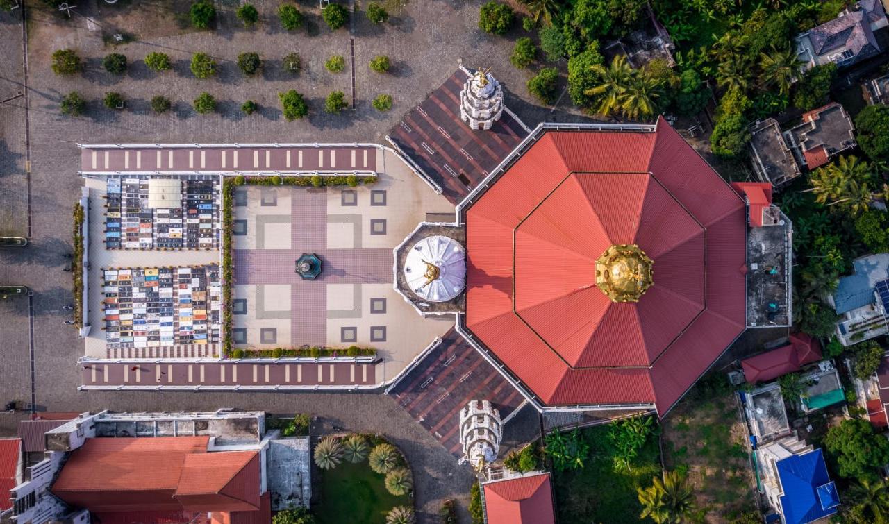 Amritara The Poovath Beachfront Heritage, Fort Коччи Экстерьер фото